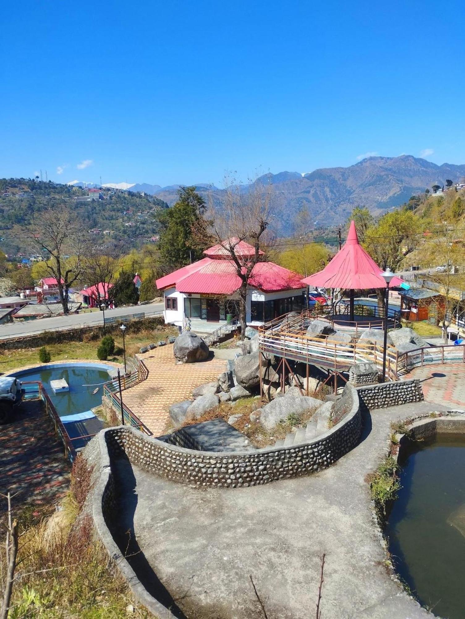 Aditya Homestay Далхаузи Экстерьер фото