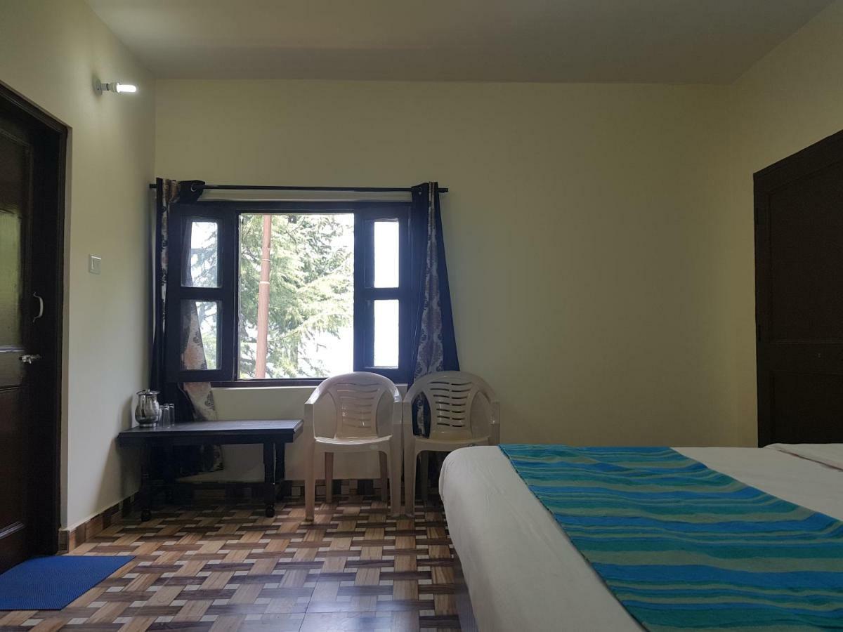 Aditya Homestay Далхаузи Экстерьер фото